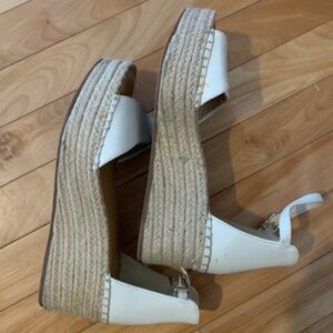 Kelly & Katie heeled sandal